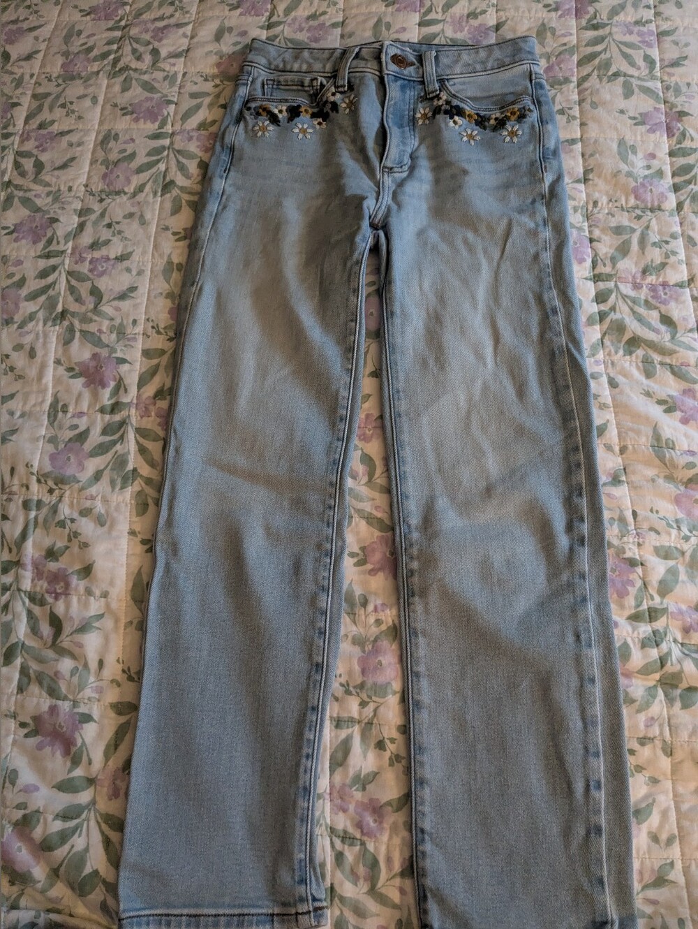 Lauren Conrad Super High Rise Slim Straight Flower Embroidered Light Blue Jeans
